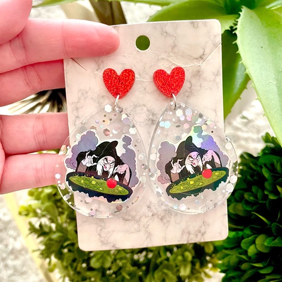 Evil Queen Halloween Earrings - Picture 2 of 4